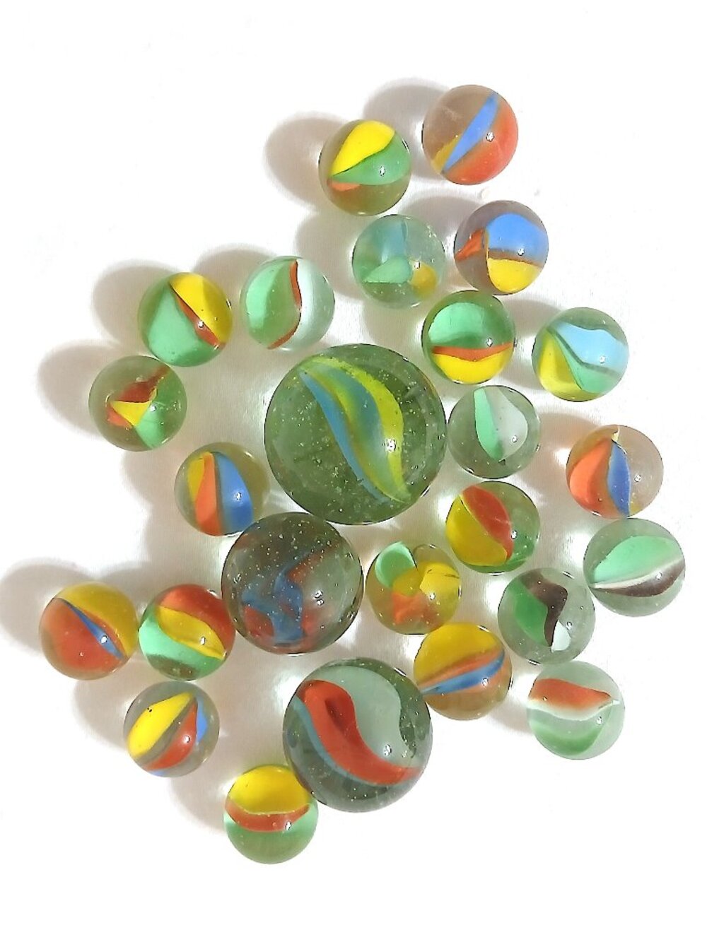 25 Vintage Glass Cat Eye Marbles Lot 3 Shooters Multicolor Ribbon 16–29mm